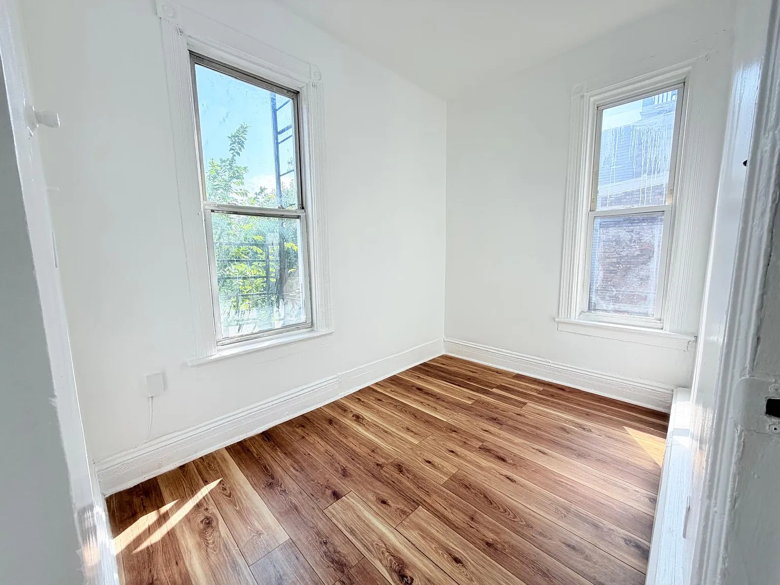 676 Ocean Ave — Photo 4