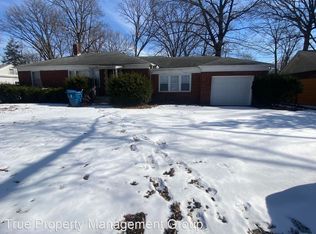 927 N Franklin Rd, Indianapolis, IN 46219