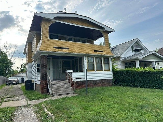 1st image of 3533 E 135th St
