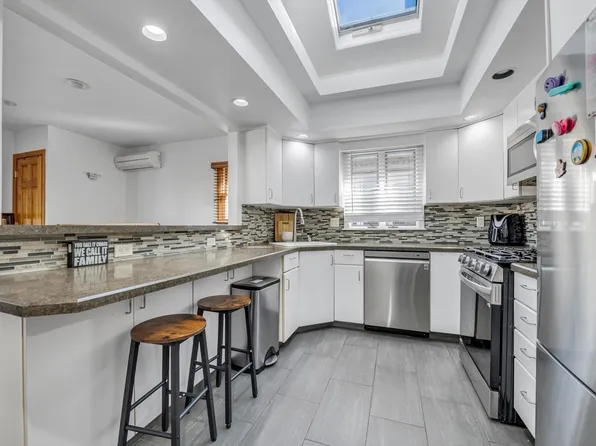 158-36 96th Street image 12 of 20