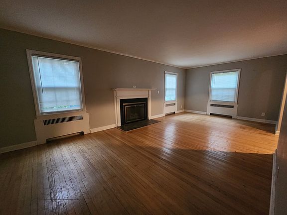 3rd image of 75 Stimson Rd #750