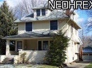 137 N Highland Ave, Akron, OH 44303