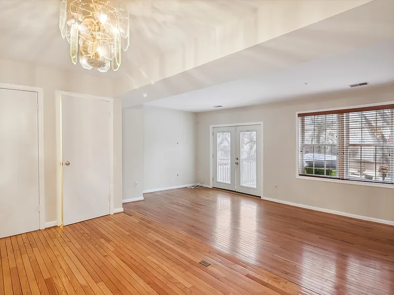 5626 Onslow Way — Photo 27