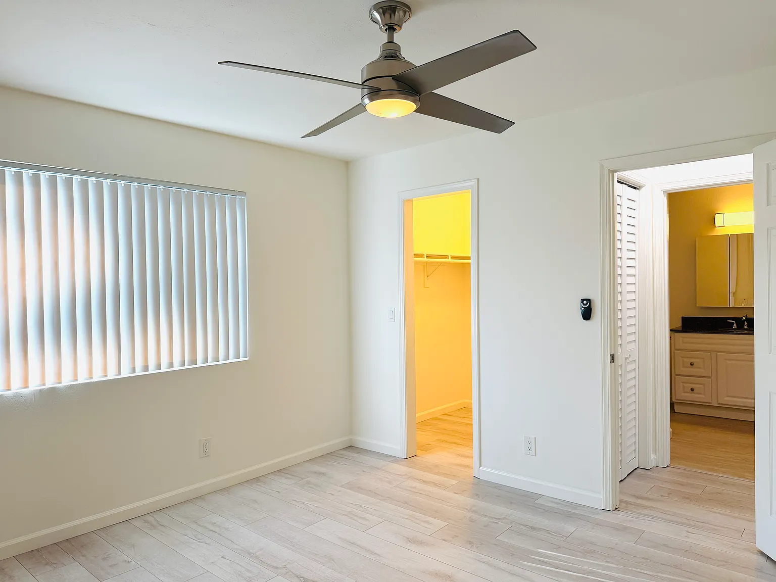 1 bed, 1.0 bath, 720 sqft, $2,200 — Photo 3