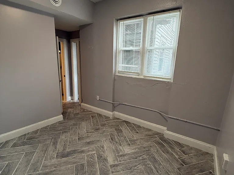 75 Whitney Ave #2 — Photo 14