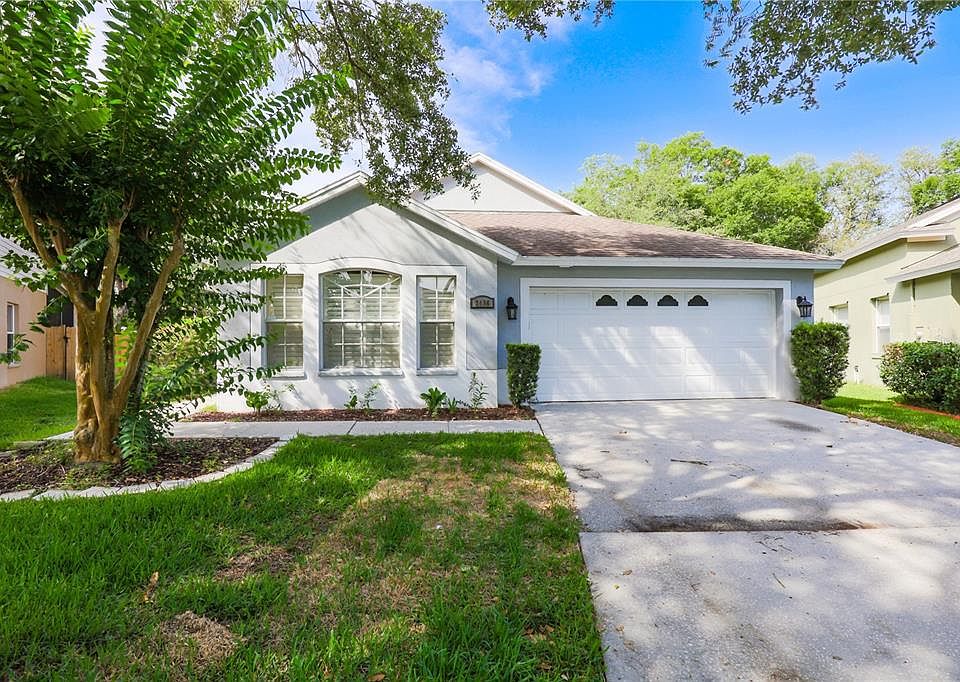 1st image of 2136 Brandon Park Cir