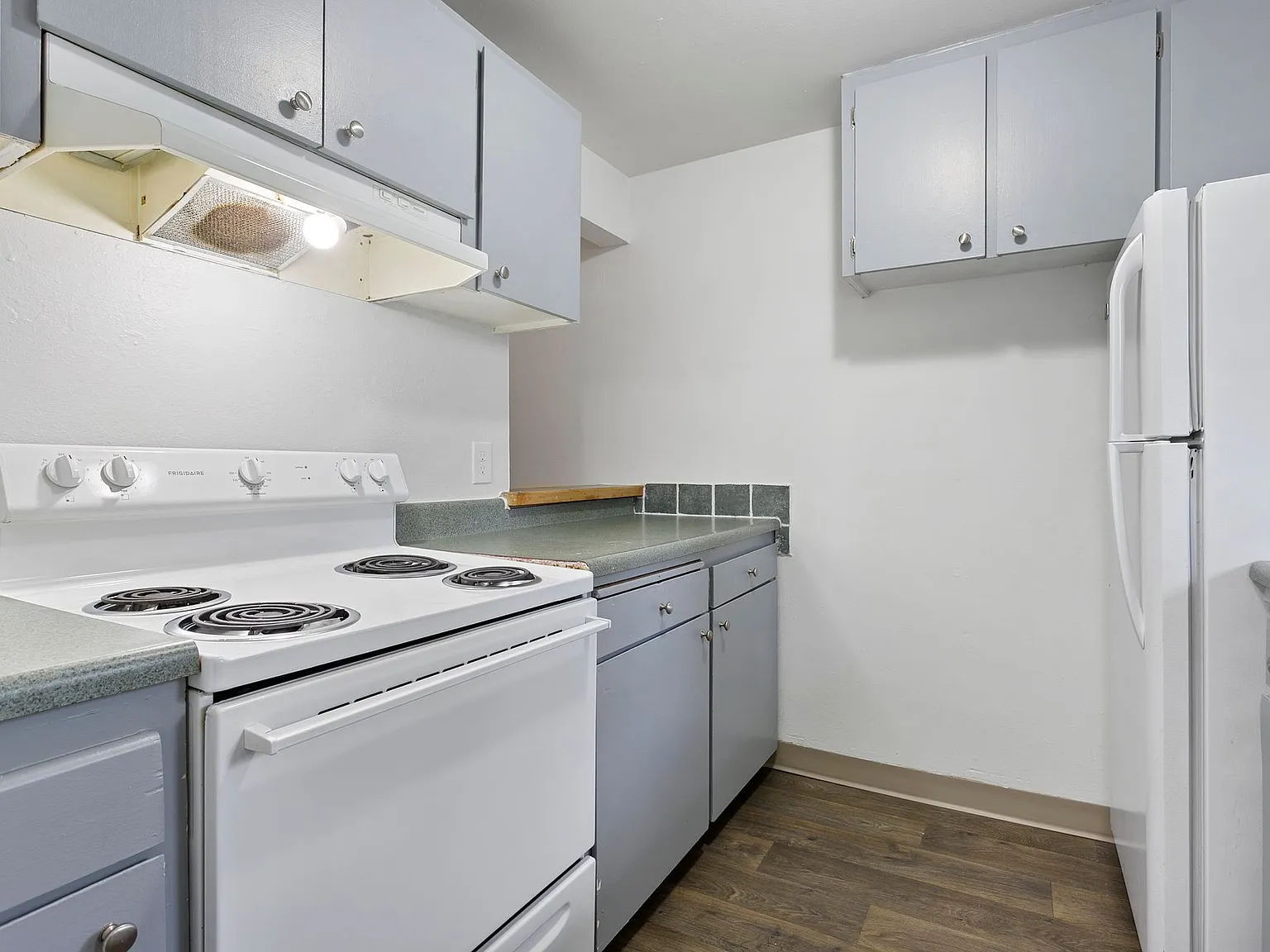 Fairway Apartments — Photo 3