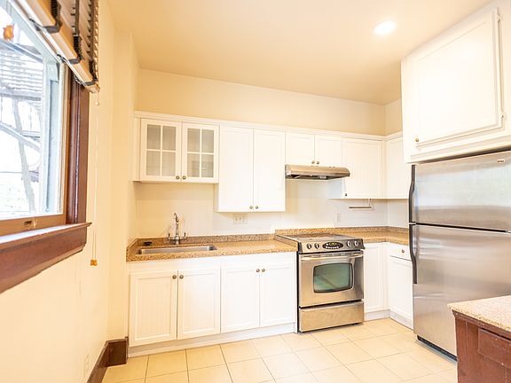 4th image of 1001 15th St #B7c856ae7