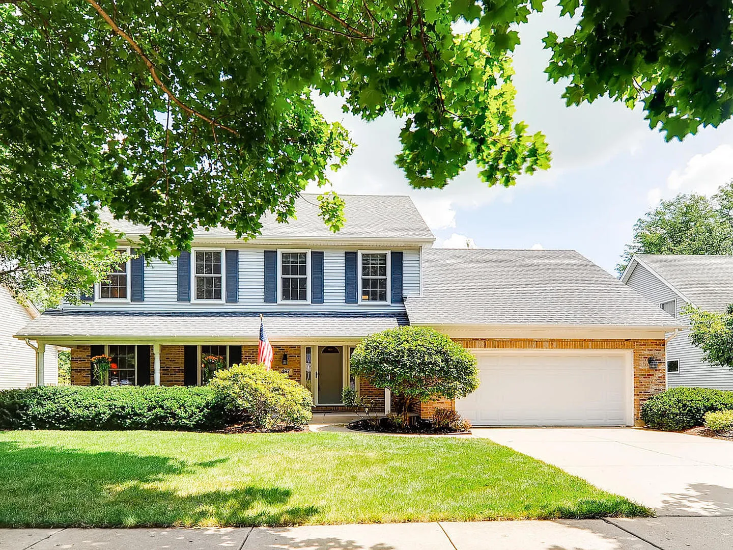 467 N Cambridge Dr photo 1