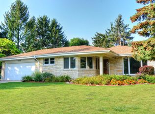 3109 N Menomonee River Pkwy, Milwaukee, WI 53222