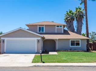 1217 N Grape St N, Escondido, CA 92026