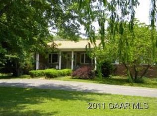 234 Montgomery Rd, Staunton, VA 24401