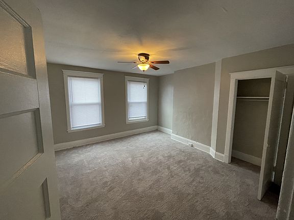 4th image of 4315 1/2 Stanley St