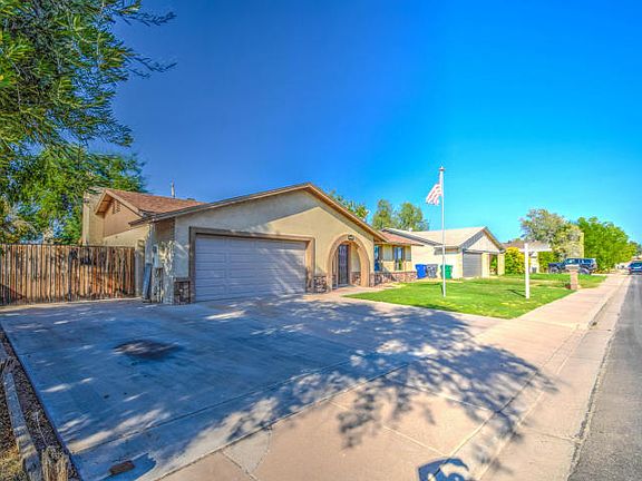 2nd image of 2844 E El Moro Ave