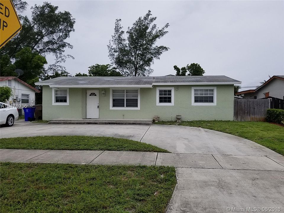 1st image of 5321 NE 9th Ave