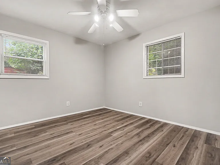 1315 Pineglen Dr — Photo 9