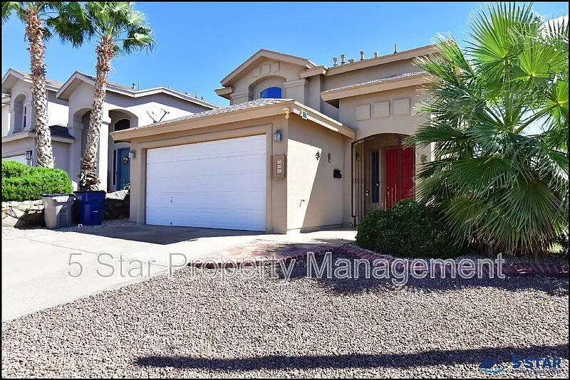4 bed, 2.0 bath, 1752 sqft, $1,875 — Photo 2
