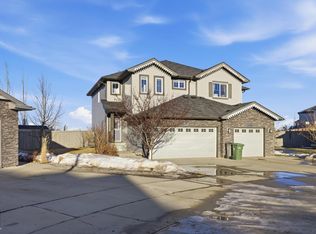 6427 60th St, Beaumont, AB T4X 0J3