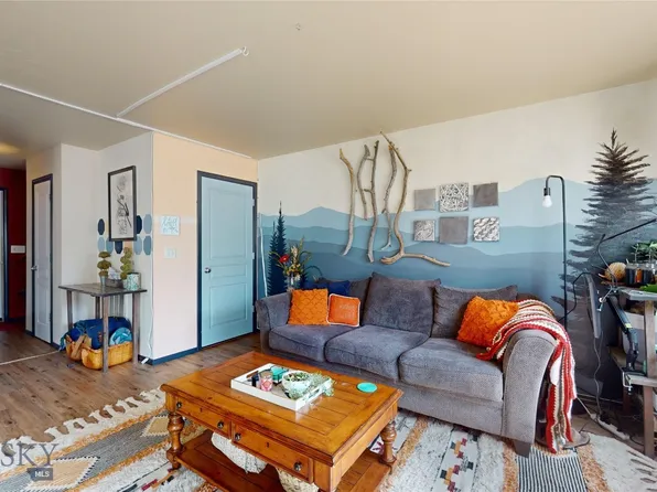 62 E Magnolia Dr, Belgrade, MT 59714