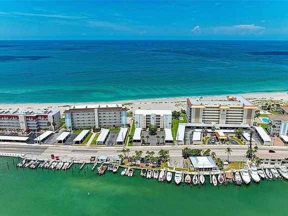 3rd image of 1100 TARPON CENTER DRIVE #104