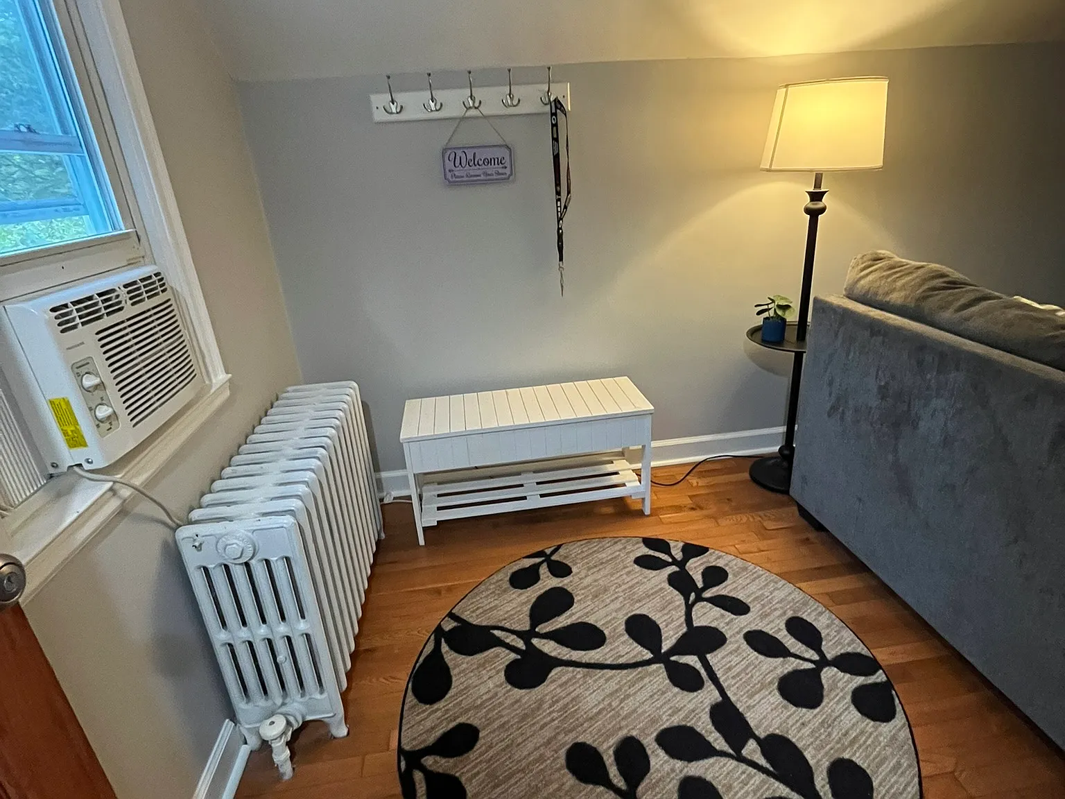 2 bed, 850 sqft, $2,075 — Photo 3