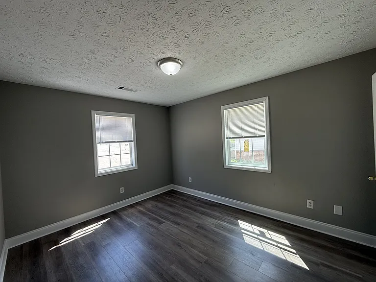 209 Westchester Cir #1 — Photo 7