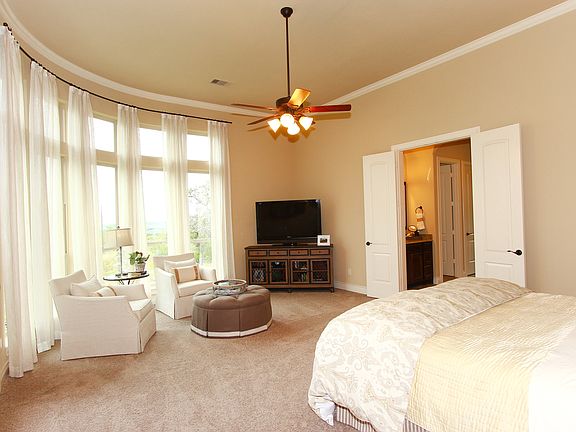 4th image of 1118 Spanish Trail