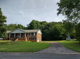 1525 Meadowview Dr, Marietta, GA 30062