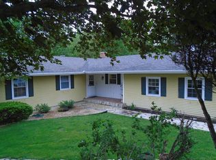 1950 Hickory Ln, Princeton, IL 61356