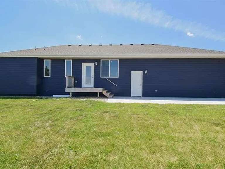 416 E Cairos Pl — Photo 17
