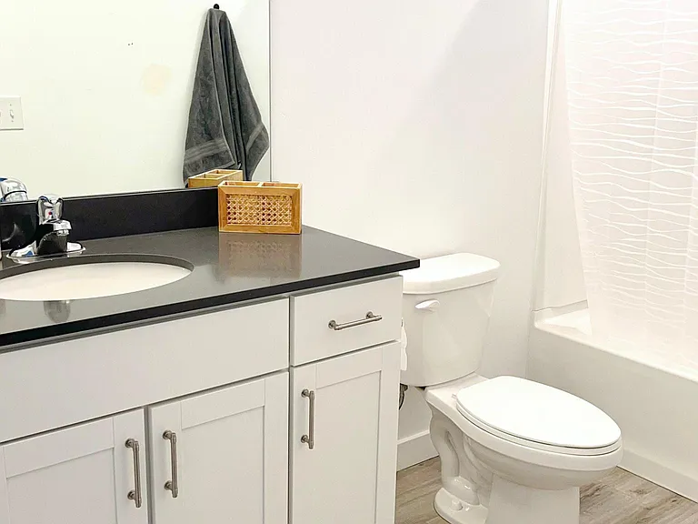 1863 S 460 W — Photo 10