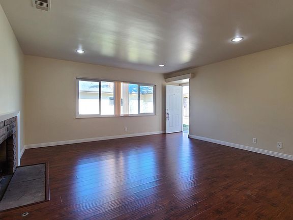 5th image of 503 S Baldwin Ave APT D