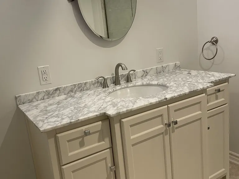 11 Navenby Cres #LOWER — Photo 6