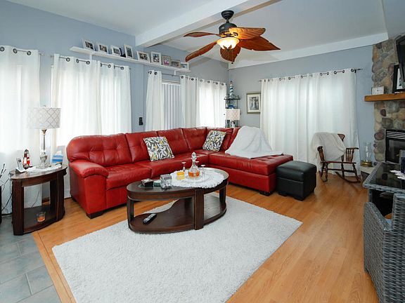 3rd image of 5434 Jill Ave