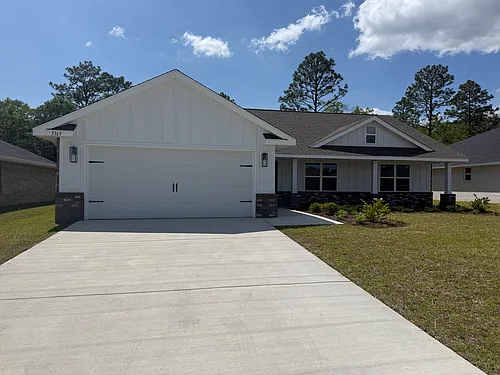 5369 Hidden Pines Cir Photo 1
