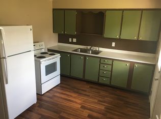 206 Caroline Ave, Hubbard, OH 44425