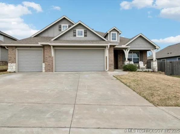 10305 S Nathan St, Jenks, OK 74037
