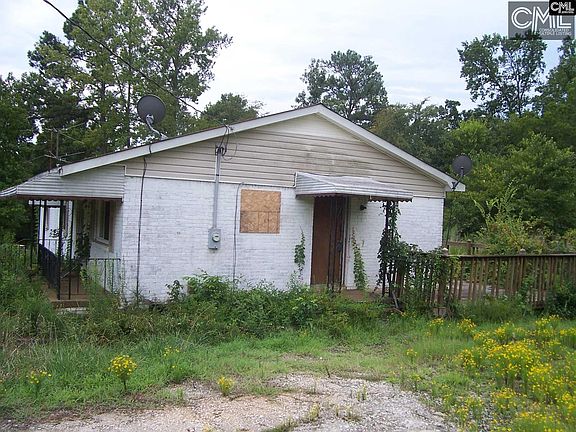 4th image of 285 Green Acres Ln