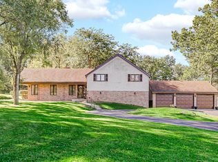 3317 E Buried Oak Dr, Crete, IL 60417