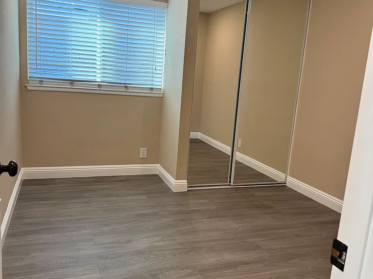 17942 Scotia Cir — Photo 8