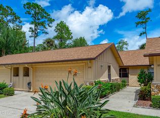 102 Sea Pines Cir, Daytona Beach, FL 32114