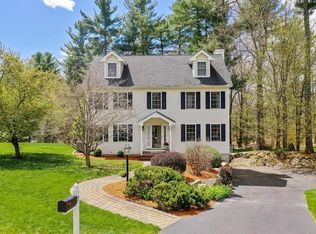 7 Vineyard Rd, Westford, MA 01886