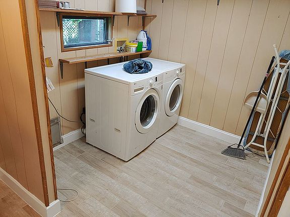 2nd image of 6309 W Moss Ln