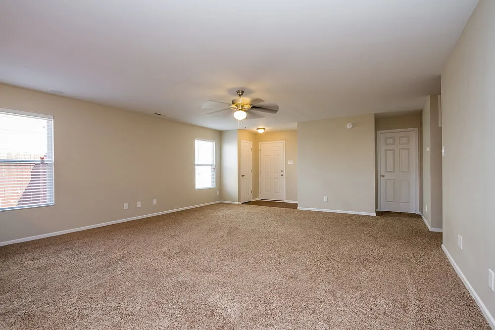 3 bed, 2.0 bath, 1507 sqft, $1,895 — Photo 3