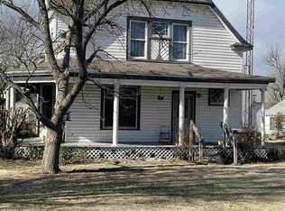 405 Pine St, Spearville, KS 67876
