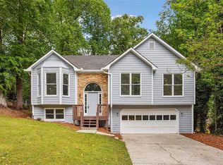 1905 Grouse Ct, Lawrenceville, GA 30044