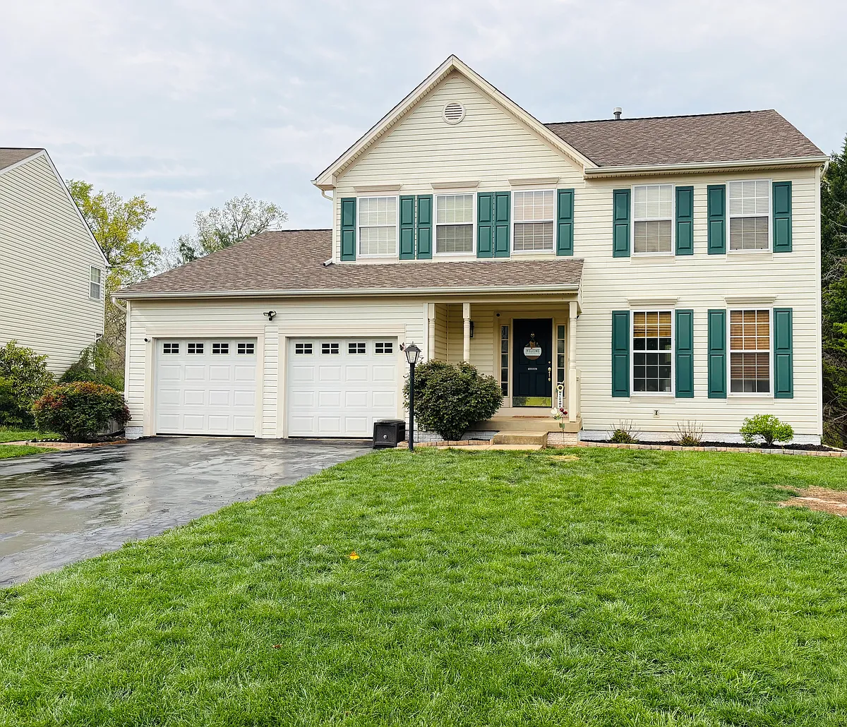 Front Yard - 10682 Duet Ct