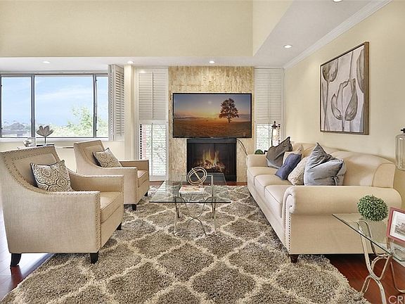 5th image of 1830 Westholme Ave APT 302