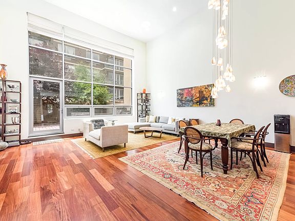2nd image of 5-43 48th Ave #1B