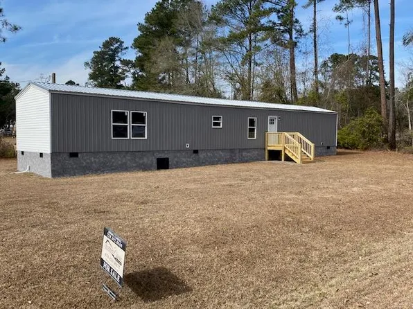 116 Malcolm St, Ty Ty, GA 31795